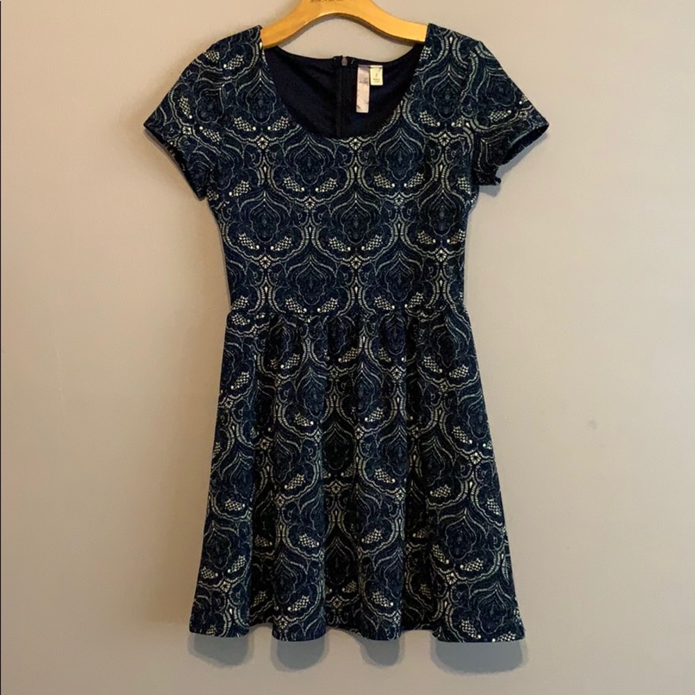Alya Dress